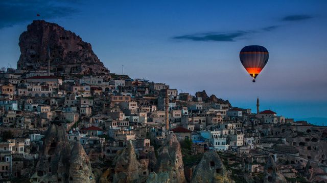 「ウチヒサルの要塞」トルコ, カッパドキア