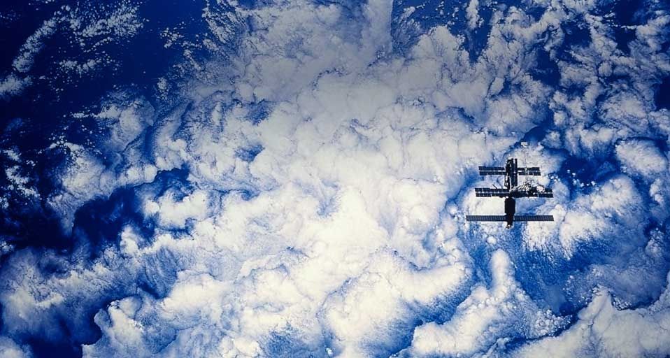 ｢太平洋上空のISS｣