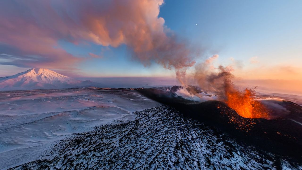｢トルバチク山の噴火｣ロシア, カムチャツカ半島