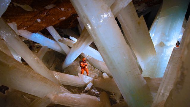 「クリスタルの洞窟」メキシコ, ナイカ鉱山