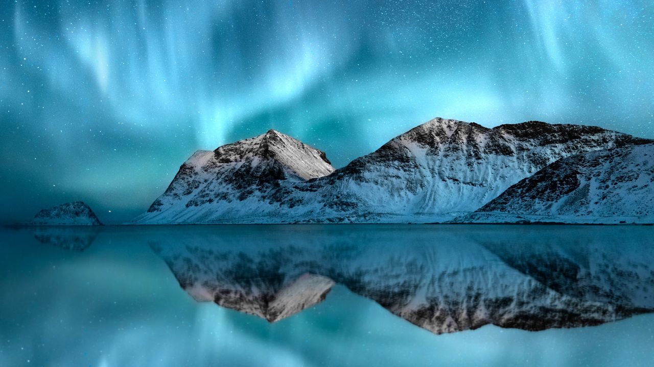 ｢ロフォーテン諸島のオーロラ｣ノルウェー
