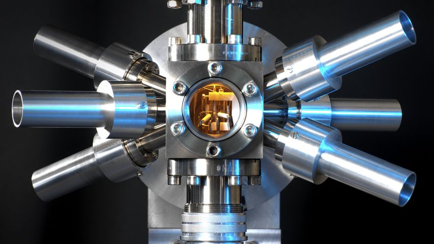 ｢ストロンチウム光格子時計｣イギリス国立物理学研究所 