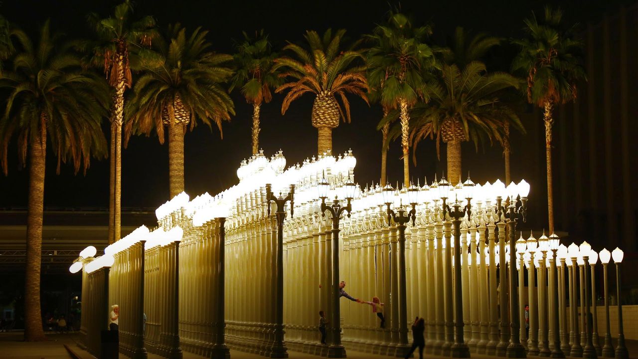 ｢Urban Light｣米国カリフォルニア州, ロサンゼルス  