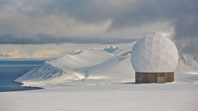 「スヴァールバル衛星通信局」ノルウェー, スヴァールバル諸島