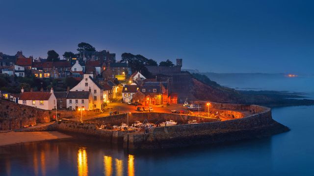 「クレイル・ハーバー」イギリス, スコットランド
