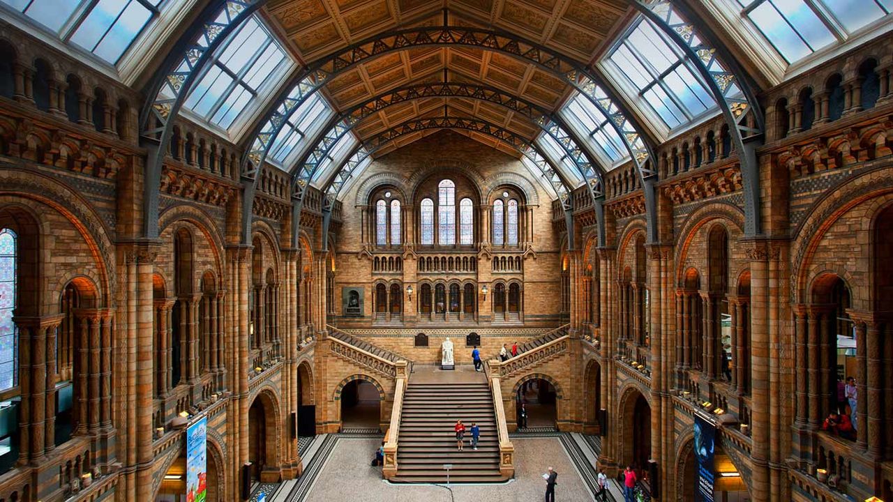 ｢ロンドン自然史博物館｣イギリス, ロンドン