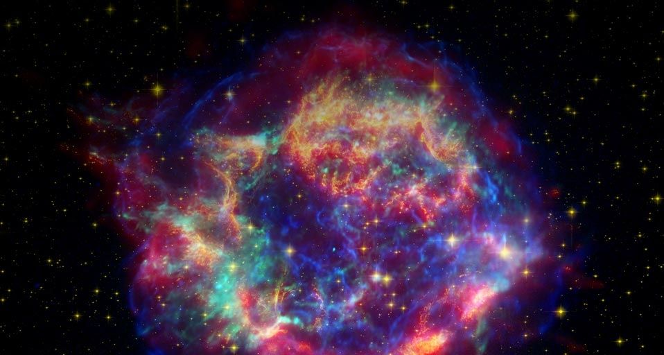 ｢カシオペヤ座A｣ ハッブル宇宙望遠鏡