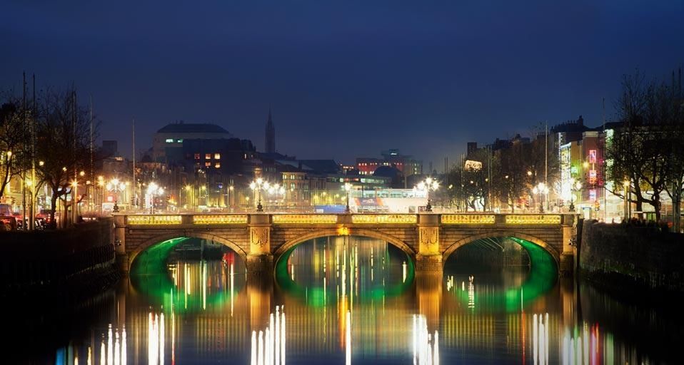 ｢オコンネル橋｣アイルランド, ダブリン
