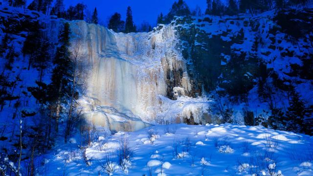 「氷の滝」フィンランド, コロウオマ
