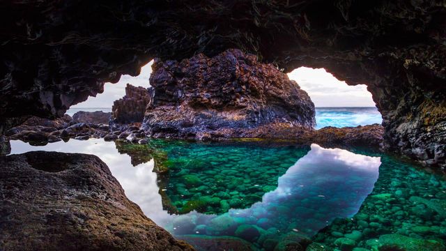 「エル・イエロ島の洞窟」スペイン, カナリア諸島