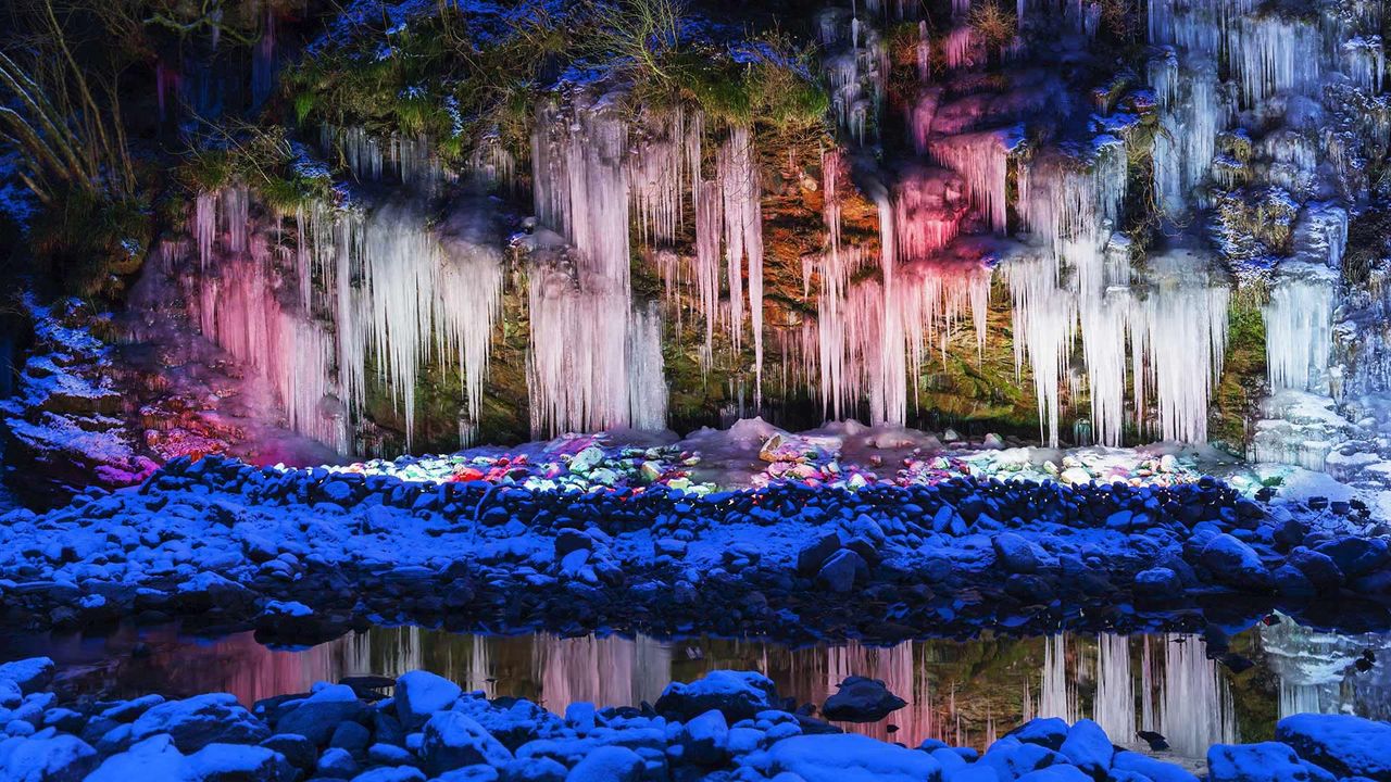 ｢三十槌の氷柱｣埼玉, 秩父市