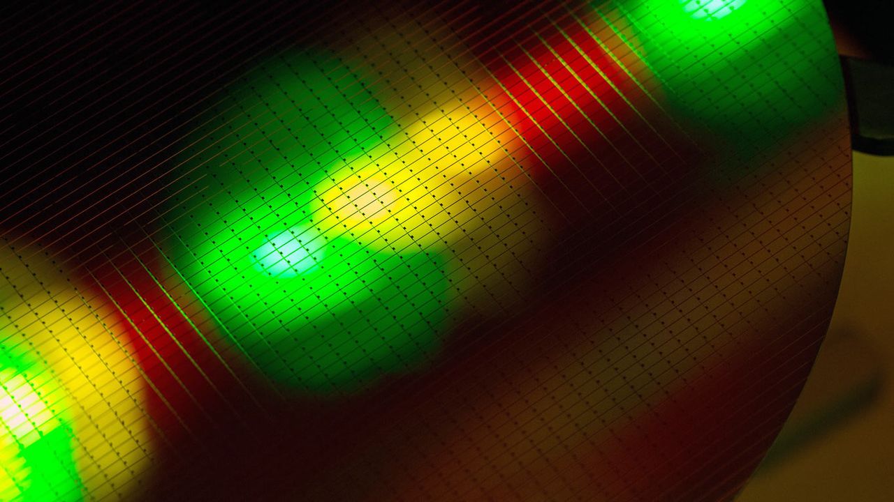 ｢半導体の製造工程｣オーストリア, フィラッハ 