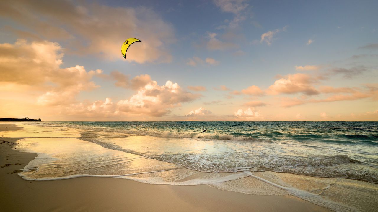 日の出のカイトサーフィン, カリブ海