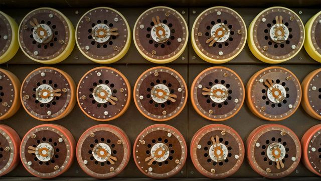 「ボンベ暗号解読機」イギリス, ブレッチリー・パーク