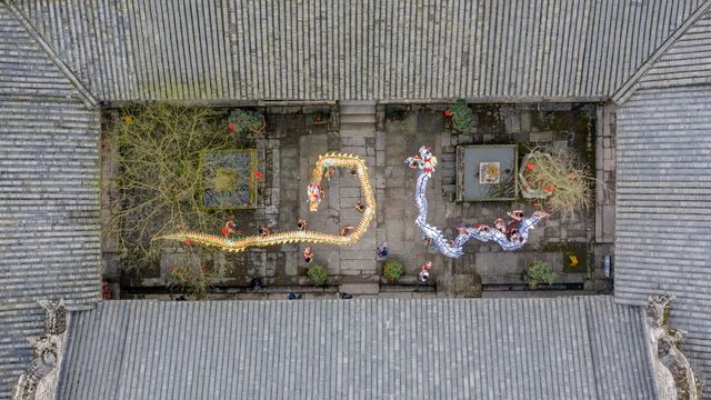 華やかな龍舞, 中国 四川省 瀘州市