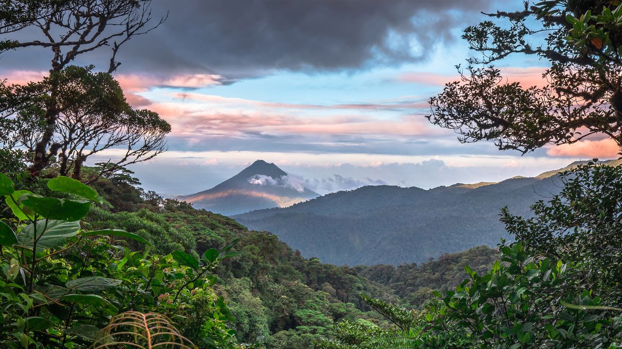 アレナル火山, コスタリカ