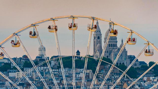 「テュイルリー公園の観覧車」フランス, パリ