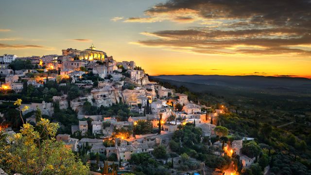 「ゴルド」フランス, プロヴァンス=アルプ=コート・ダジュール地域圏
