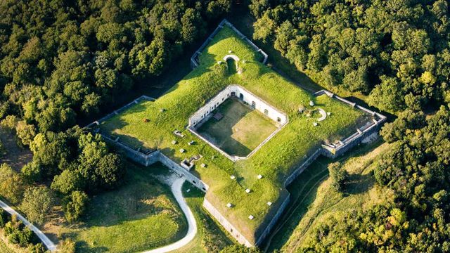 「リエド要塞」フランス, エクス島