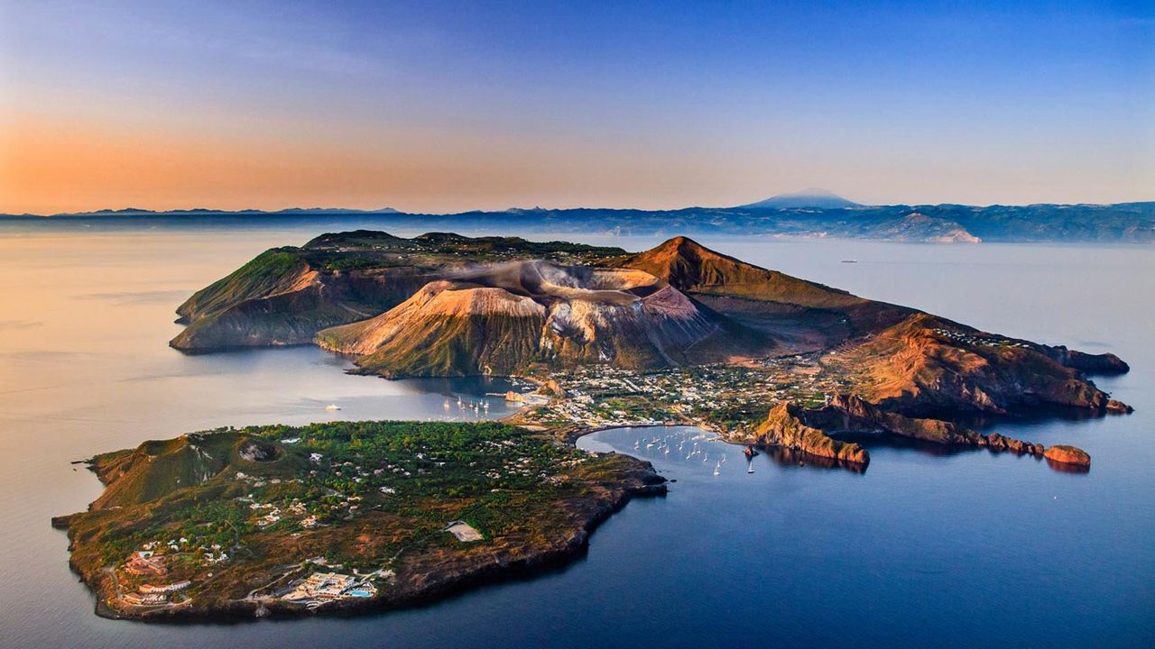 ｢ヴルカーノ島｣イタリア, エオリア諸島