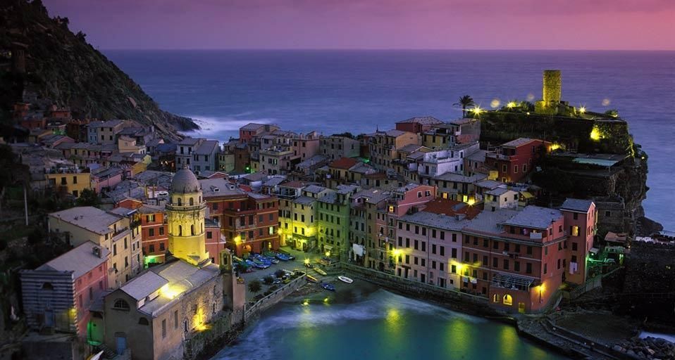 ｢ヴェルナッツァ｣イタリア, チンクエ・テッレ