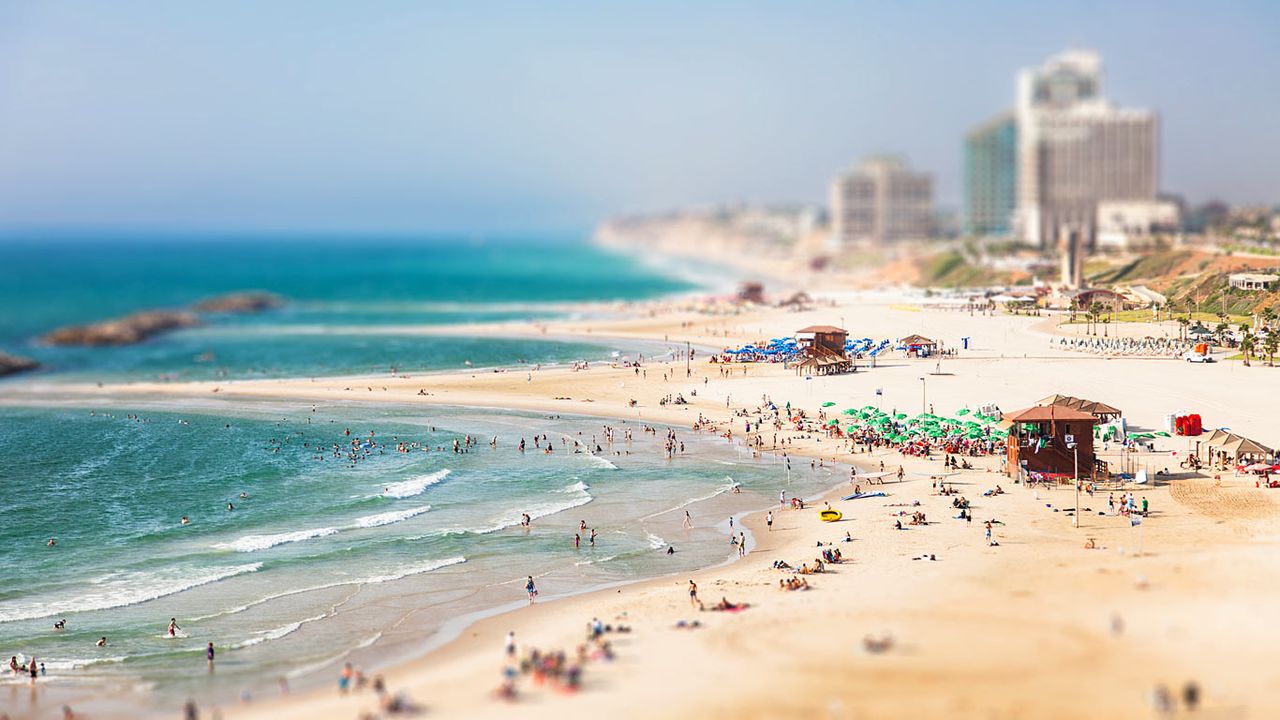 ｢ヘルツリーヤの浜辺｣イスラエル, テルアビブ地区