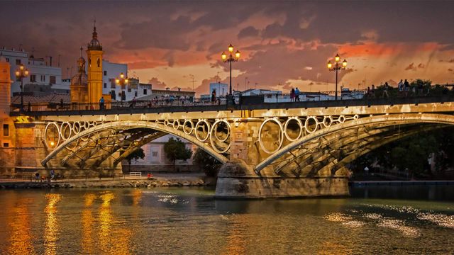 「グアダルキビール川とトリアナ橋」スペイン, セビリア