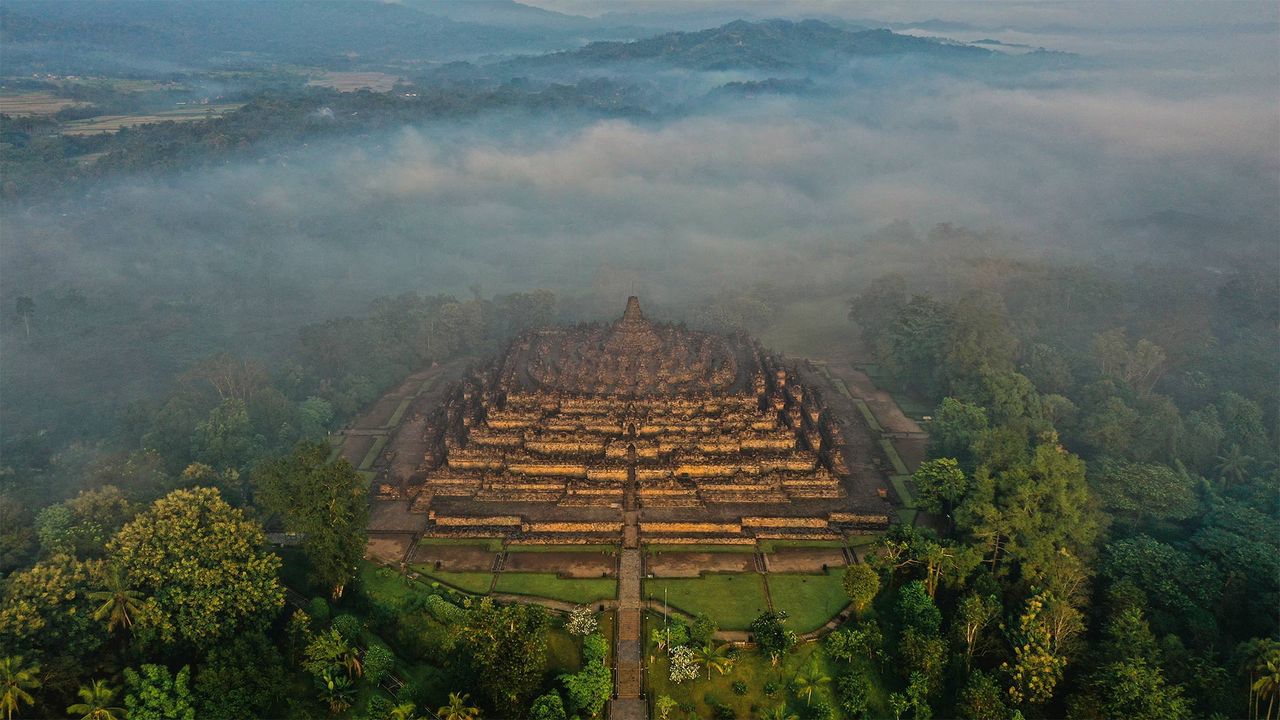 ｢ボロブドゥール遺跡｣インドネシア, ジャワ島