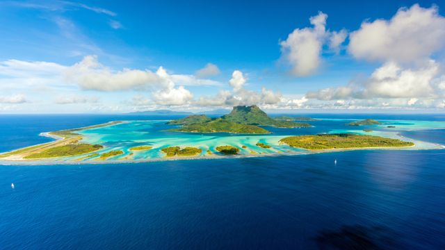 ボラボラ島, フランス領ポリネシア