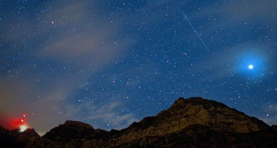 ｢サンティス山と流星｣スイス, シュヴェークアルプ
