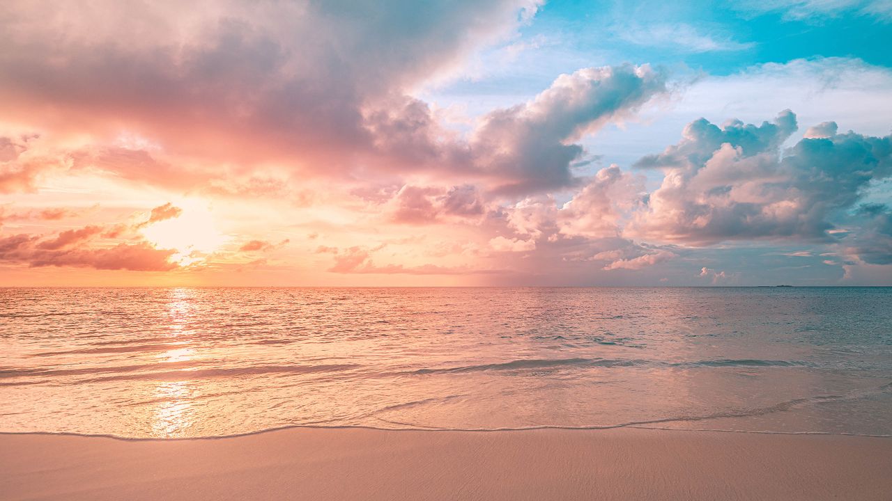 海と砂と夕焼け, モルディブ