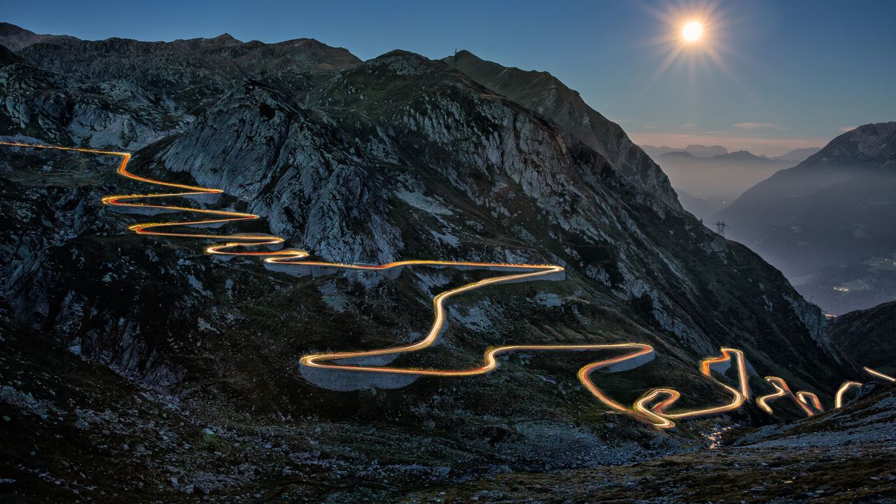 トレモラ道路, スイス