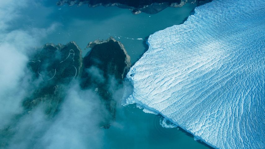 成長する氷河