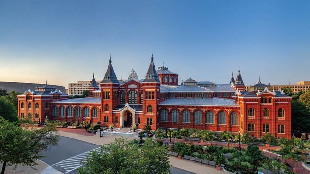 「スミソニアン博物館」米国, ワシントン D.C.