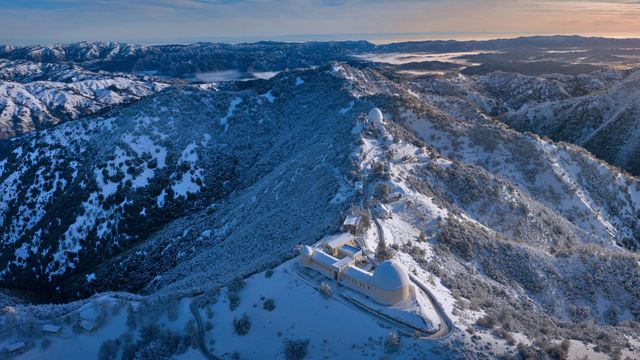 ハミルトン山のリック天文台, 米国 カリフォルニア州
