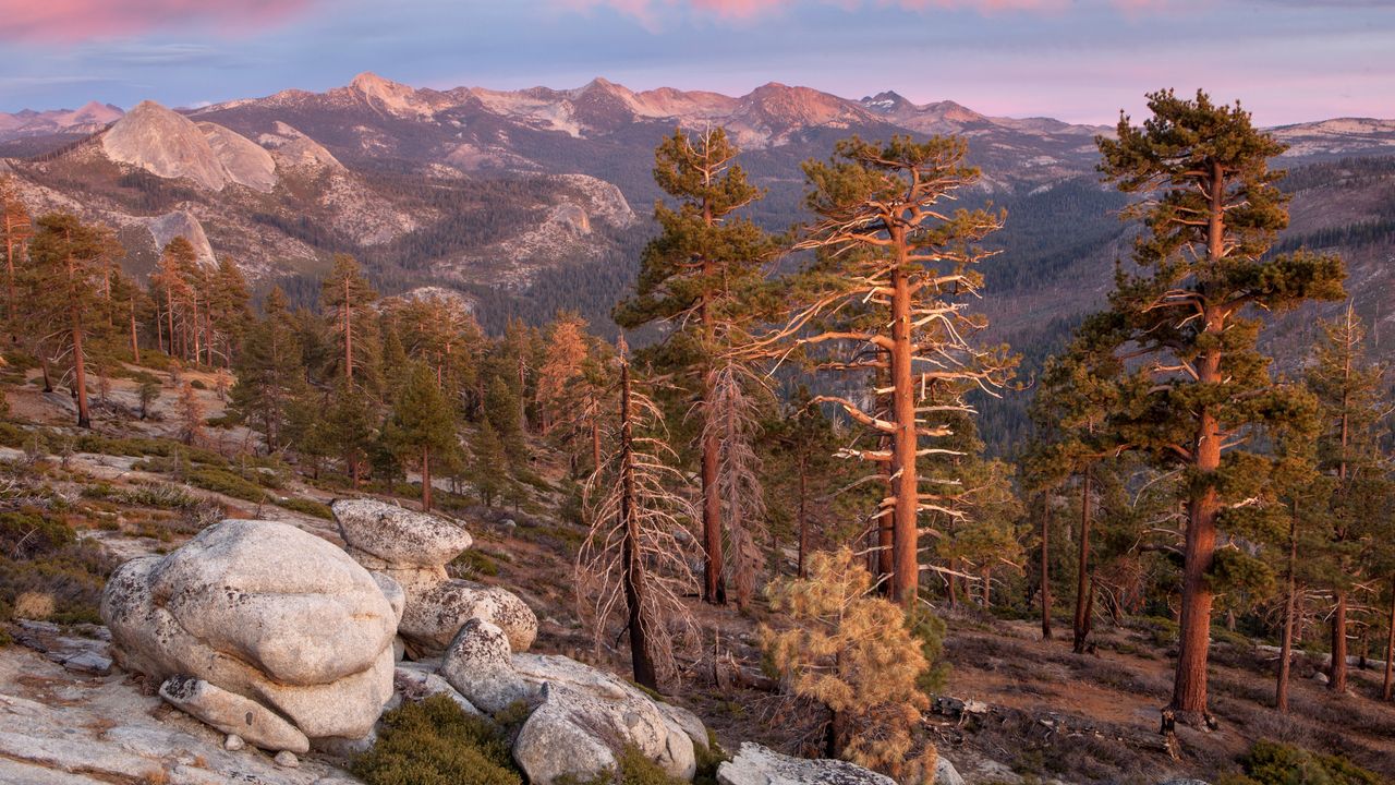 クラーク山脈, 米国 カリフォルニア州