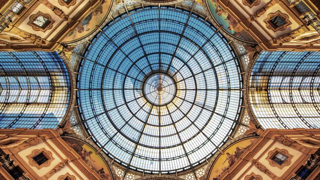 ヴィットーリオ・エマヌエーレ 2 世のガッレリア, イタリア