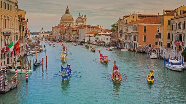 「ヴェネツィア大運河のレガッタ・ストーリカ」イタリア