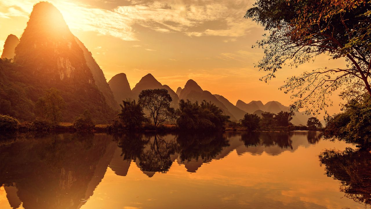 幻想的な奇峰, 中国 桂林