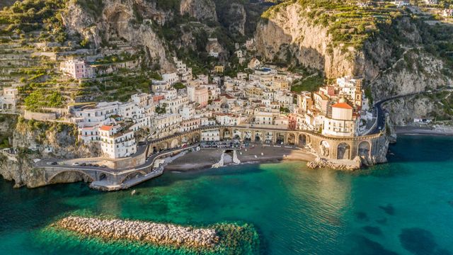 アトラーニ, イタリア カンパニア州
