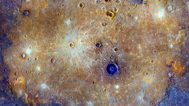 「水星のカロリス盆地」