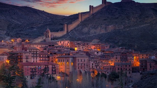 ｢アルバラシンの朝焼け」スペイン